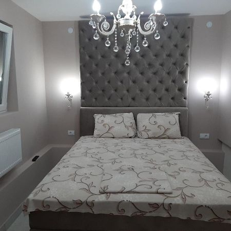 Apartment Sweet Dreams 4 Nis Bagian luar foto