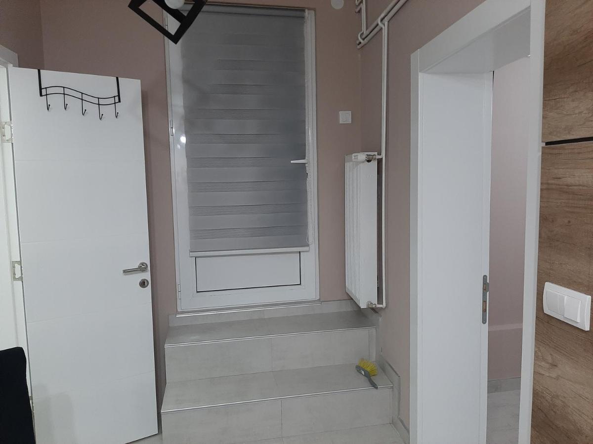 Apartment Sweet Dreams 4 Nis Bagian luar foto