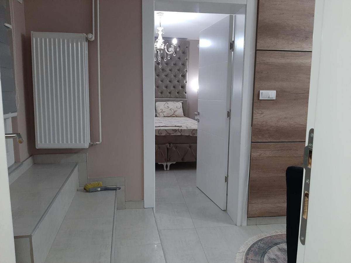 Apartment Sweet Dreams 4 Nis Bagian luar foto