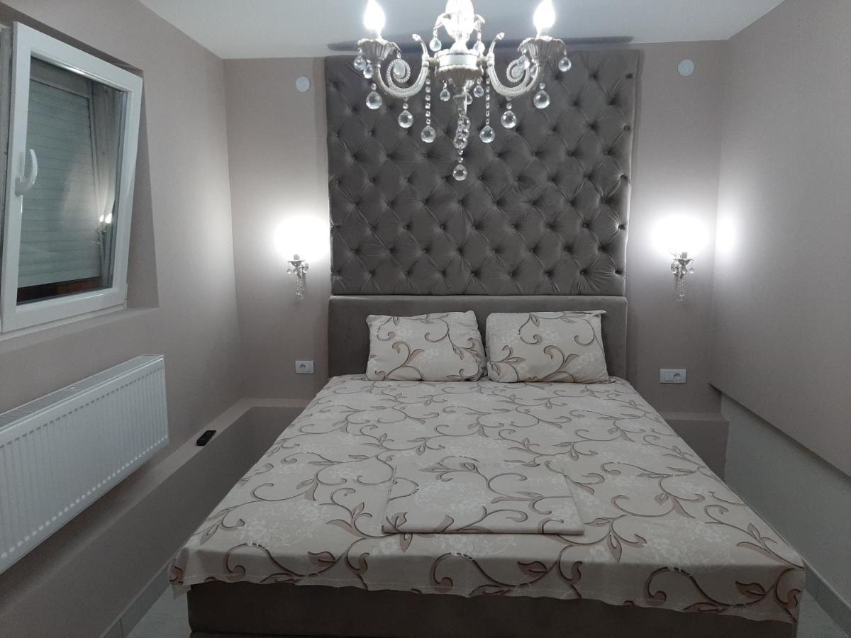 Apartment Sweet Dreams 4 Nis Bagian luar foto