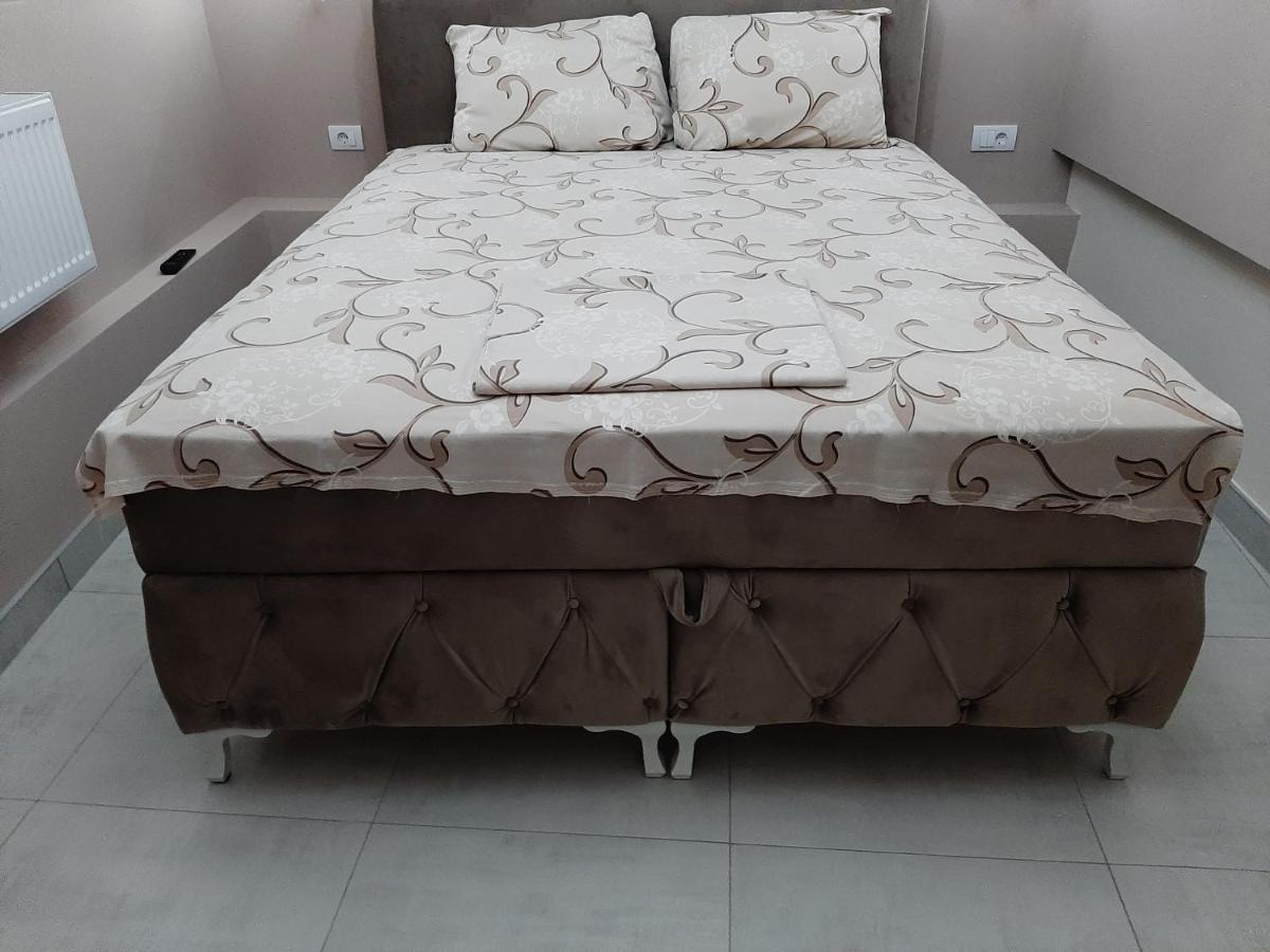 Apartment Sweet Dreams 4 Nis Bagian luar foto